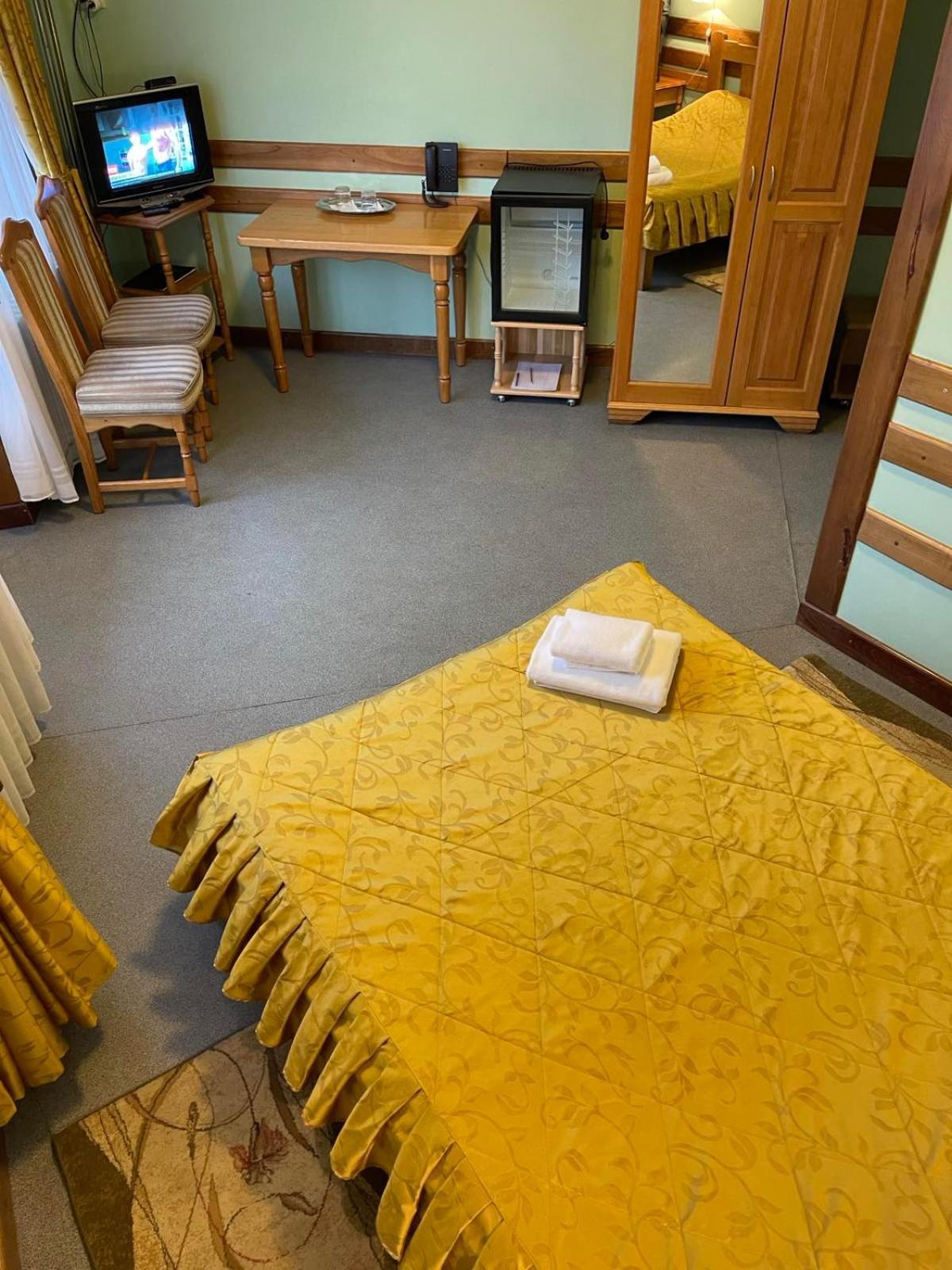 Tisa Hotel Petropavlovskaya Borshchagovka Екстериор снимка